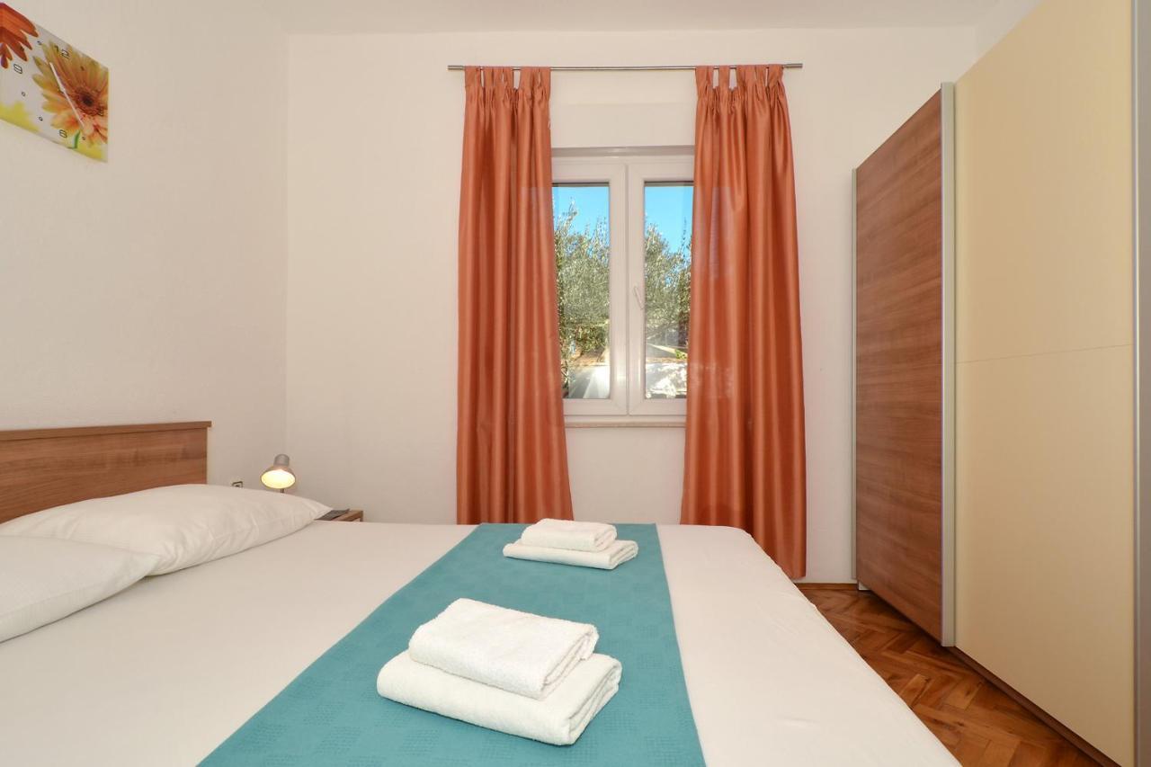 Apartment Una Сегет Враница Екстериор снимка